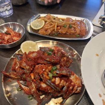 GJ2 4U - raw marinated soy sauce salmon and spicy crabs - Seafood Near Me - Annandale, Virginia GJ2 4U - raw marinated soy sauce salmon and spicy crabs - Seafood Near Me - Annandale, Virginia