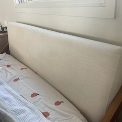 Lazos Cleaning Solutions - After headboard cleaning