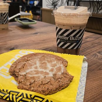 Better Buzz Coffee Anaheim - Cinnamon oatmeal cookie and iced mocha latte - Coffee & Tea Near Me - Anaheim, California Better Buzz Coffee Anaheim - Cinnamon oatmeal cookie and iced mocha latte - Coffee & Tea Near Me - Anaheim, California