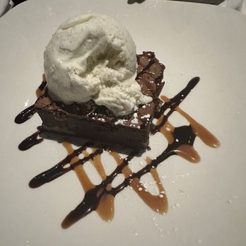Char Steakhouse - Fudge Brownie - Steakhouses Near Me - Red Bank, New Jersey