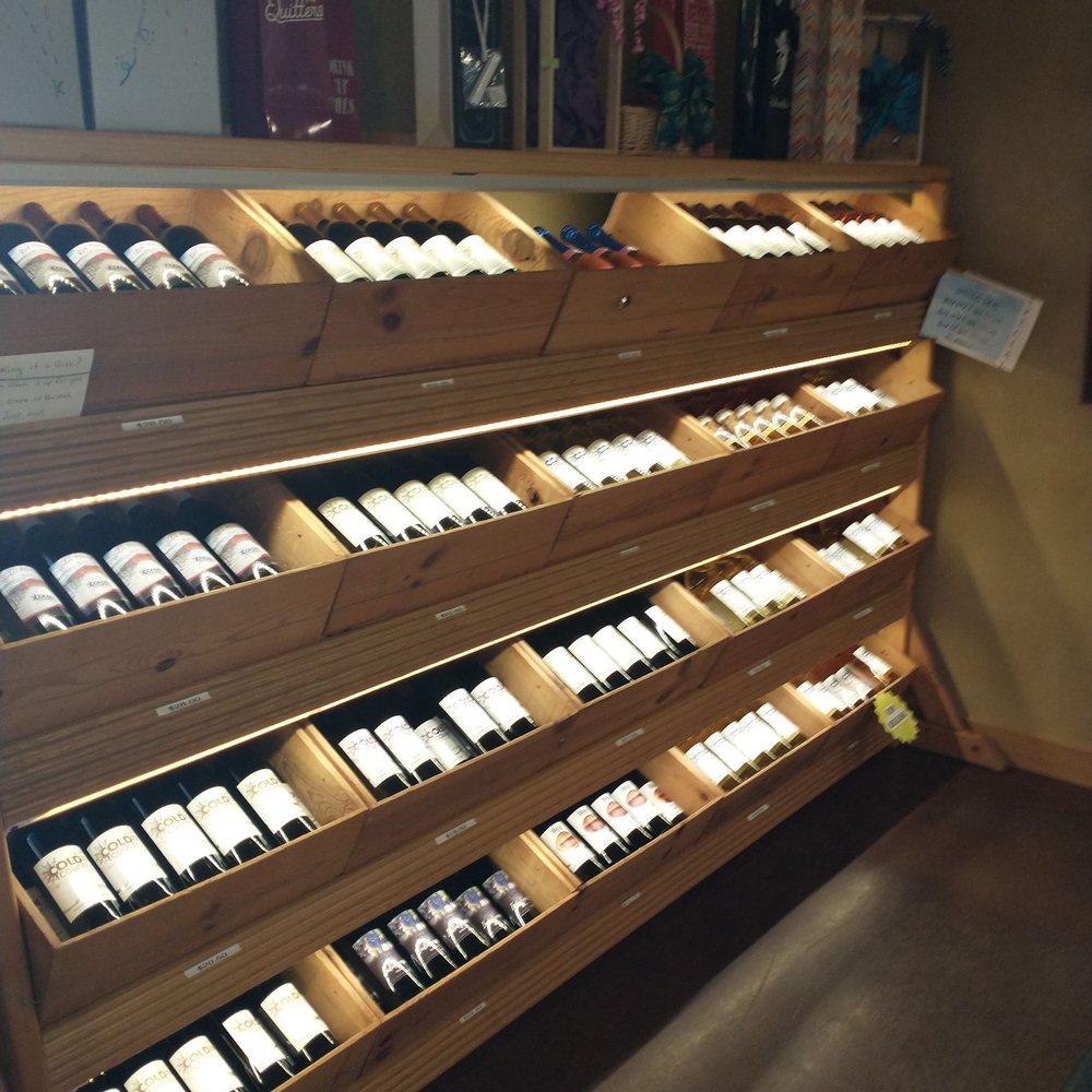 Cold Country Vines & Wines - Wine - Wineries Near Me - Kewaunee, Wisconsin Cold Country Vines & Wines - Wine - Wineries Near Me - Kewaunee, Wisconsin