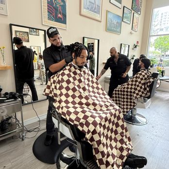 The Barber Gallery - Barbers in motion. - Barbers Near Me - Orlando, Florida The Barber Gallery - Barbers in motion. - Barbers Near Me - Orlando, Florida