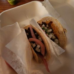Sargent Taco Shop - Lengua tacos