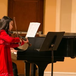 Fremont Mission Music Institute - Violin student at the Winter Recital 2013