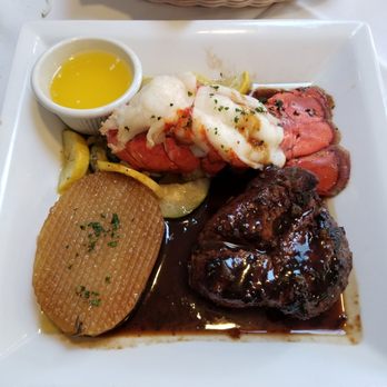 Rosso Vino - Surf & Turf - Italian Near Me - Branford, Connecticut Rosso Vino - Surf & Turf - Italian Near Me - Branford, Connecticut