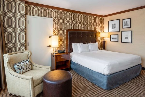 Hilton Alexandria Mark Center by null