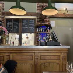 Le Bistrot Thaï - Watching the cooks!