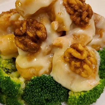 Chef K - Walnut shrimp - Chinese Near Me - Temecula, California