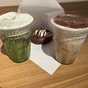 Broken Coffee - Spring Mountain - Strawberry matcha and broken cream latte - Coffee & Tea Near Me - Las Vegas, Nevada Broken Coffee - Spring Mountain - Strawberry matcha and broken cream latte - Coffee & Tea Near Me - Las Vegas, Nevada