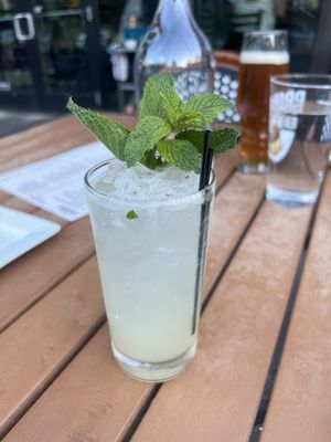 Avenues Proper by null