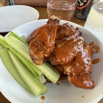Rooftop 25 - Calabrian chili spiced chicken wings - Cocktail Bars Near Me - San Francisco, California Rooftop 25 - Calabrian chili spiced chicken wings - Cocktail Bars Near Me - San Francisco, California
