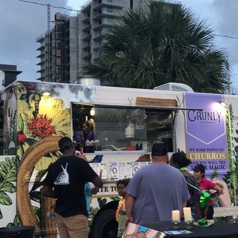Crunlychurros - Food Trucks Near Me