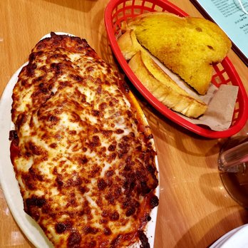 La Bella Pizza - Lasagna (Side) w/garlic bread - $12 - Pizza Near Me - Chula Vista, California La Bella Pizza - Lasagna (Side) w/garlic bread - $12 - Pizza Near Me - Chula Vista, California