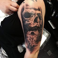 Black Pearl Body Art Tattoo & Piercing Salon - Tattoo by: Jason Potvin