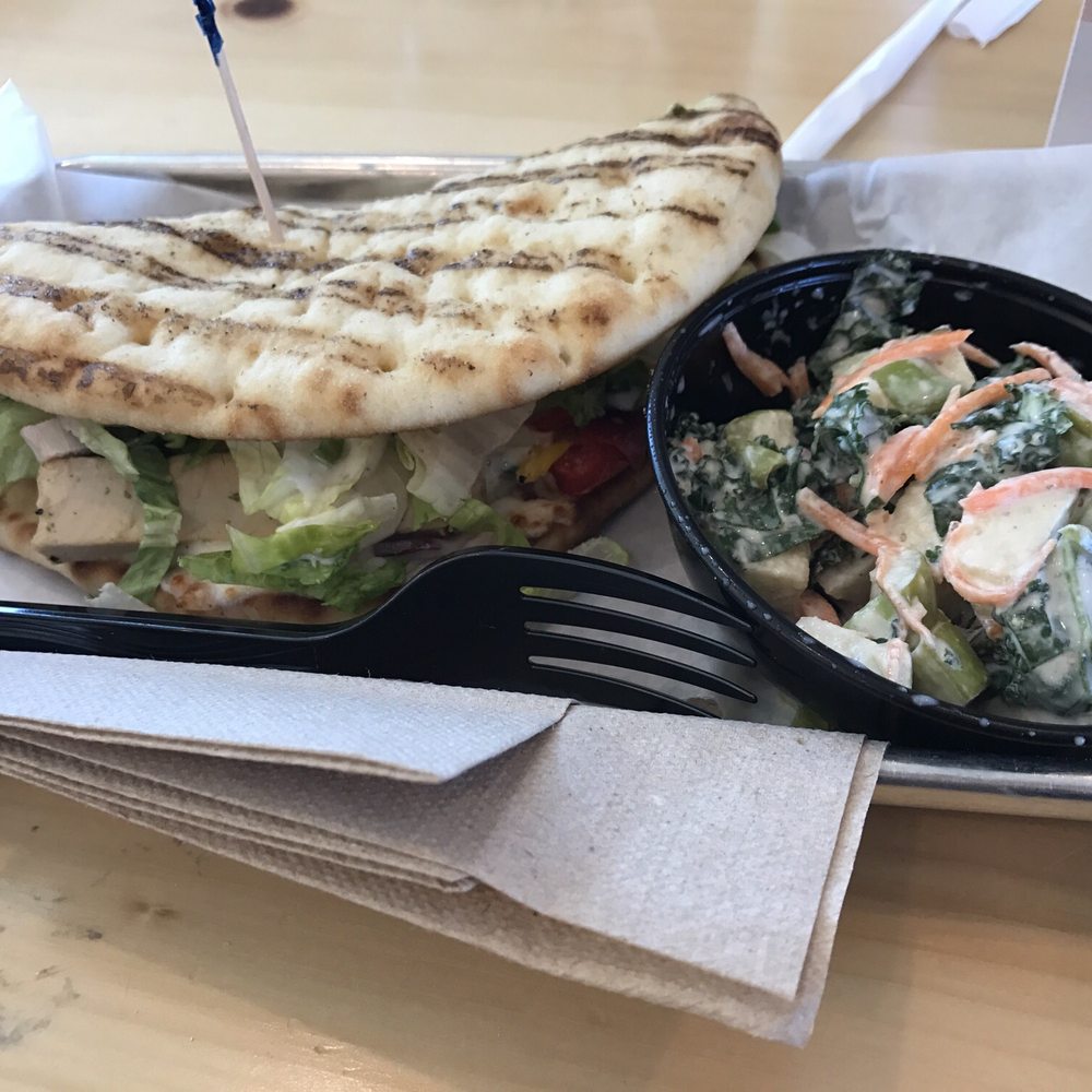 Tropical Smoothie Cafe - Baja chicken flatbread with beyond meat - Juice Bars & Smoothies Near Me - Yukon, Oklahoma Tropical Smoothie Cafe - Baja chicken flatbread with beyond meat - Juice Bars & Smoothies Near Me - Yukon, Oklahoma