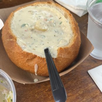 Bear Flag Fish - Clam chowder - Seafood Near Me - Newport Beach, California Bear Flag Fish - Clam chowder - Seafood Near Me - Newport Beach, California