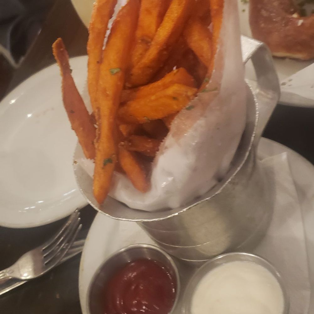 Basin 141 - Fries - Gastropubs Near Me - Monrovia, California Basin 141 - Fries - Gastropubs Near Me - Monrovia, California