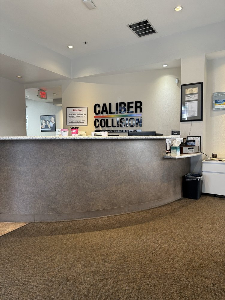 CALIBER COLLISION Updated October 2024 29 Photos & 24 Reviews