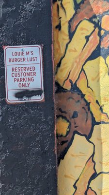 Louie M's Burgerlust by null
