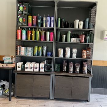 Starbucks - Coffee & Tea Near Me - Fayetteville, Georgia Starbucks - Coffee & Tea Near Me - Fayetteville, Georgia