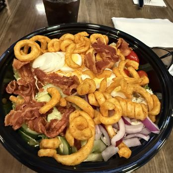 Wheelhouse - Pittsburgh Cobb Salad - New American Near Me - Pittsburgh, Pennsylvania Wheelhouse - Pittsburgh Cobb Salad - New American Near Me - Pittsburgh, Pennsylvania