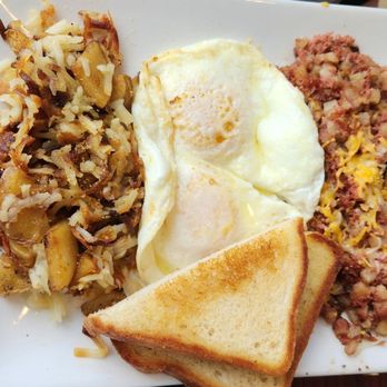 London Cafe - Corn beef hash - Breakfast & Brunch Near Me - Houston, Texas