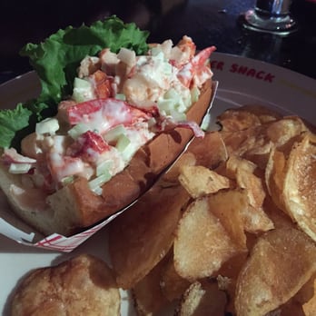 Summer Shack - Boston - Lobster roll! Yum! - Seafood Near Me - Boston, Massachusetts Summer Shack - Boston - Lobster roll! Yum! - Seafood Near Me - Boston, Massachusetts