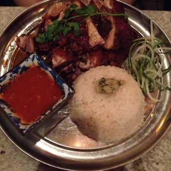 Laut - Hainan chicken rice. DRY - Thai Near Me - New York, New York Laut - Hainan chicken rice. DRY - Thai Near Me - New York, New York