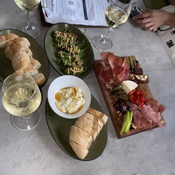 Wine Time Bluffton - Wine Bars Near Me - Bluffton, South Carolina Wine Time Bluffton - Wine Bars Near Me - Bluffton, South Carolina