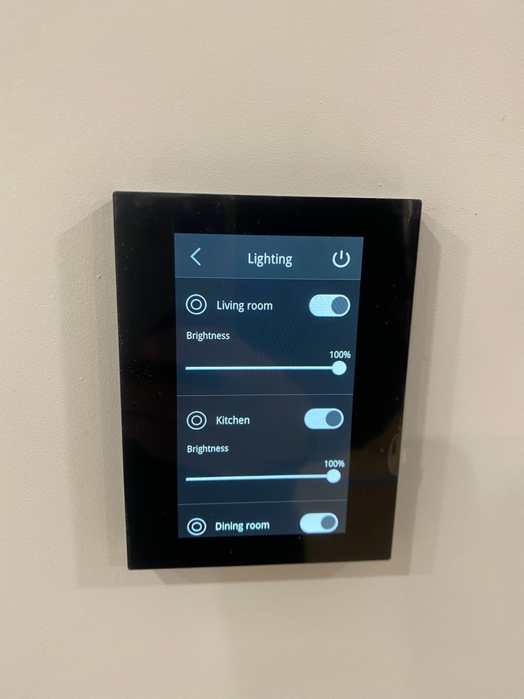 Slide of Smart Mate Technology