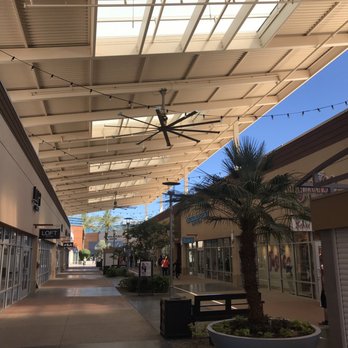Tanger Outlets Phoenix - Outlet Stores Near Me - Glendale, Arizona Tanger Outlets Phoenix - Outlet Stores Near Me - Glendale, Arizona