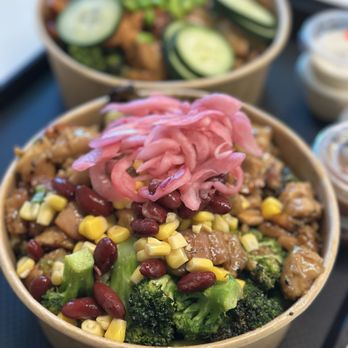 Boltiful Fresh Kitchen - Large Bowls x2 - New American Near Me - San Jose, California
