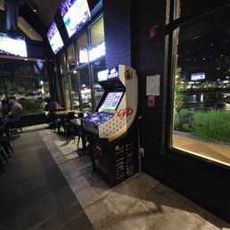 Arcade game Arcade game