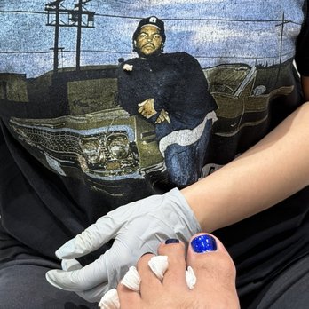 Les Mains Nail Bar - Ice Cube Approves! - Nail Salons Near Me - Atlanta, Georgia Les Mains Nail Bar - Ice Cube Approves! - Nail Salons Near Me - Atlanta, Georgia