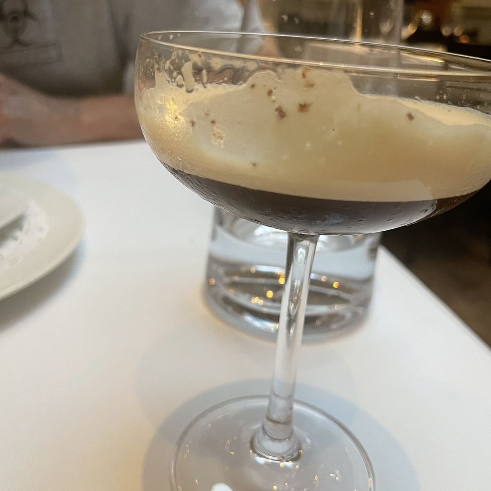 Restaurant Bonaparte - Expressing martini - French Near Me - Montreal, Quebec Restaurant Bonaparte - Expressing martini - French Near Me - Montreal, Quebec