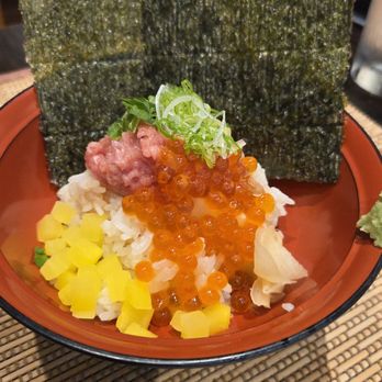 Hana Izumi - 4th course option - chirashi bowl (actually more like minced sashimi for tartare dish over rice than typical sashimi slices) - Japanese Near Me - Millbrae, California Hana Izumi - 4th course option - chirashi bowl (actually more like minced sashimi for tartare dish over rice than typical sashimi slices) - Japanese Near Me - Millbrae, California