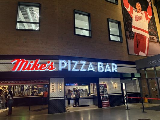 Mike's Pizza Bar by null