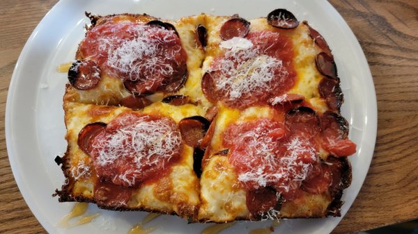 Jay's Artisan Pizzeria by null