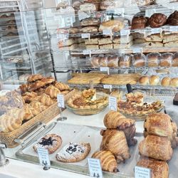 Bonny Breads - Pastries!