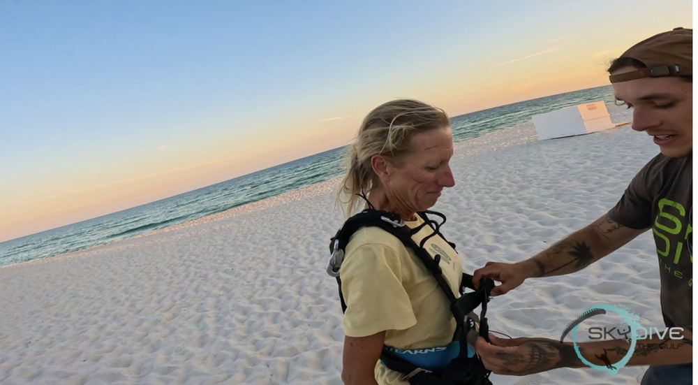 Skydive The Gulf Logo