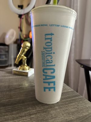 Tropical Smoothie Cafe by null