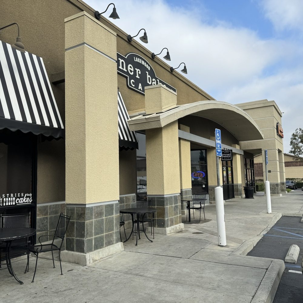 Corner Bakery Cafe - front - Sandwiches Near Me - Lakewood, California