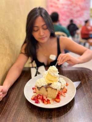 Is Sweet Coffee & Dessert by null