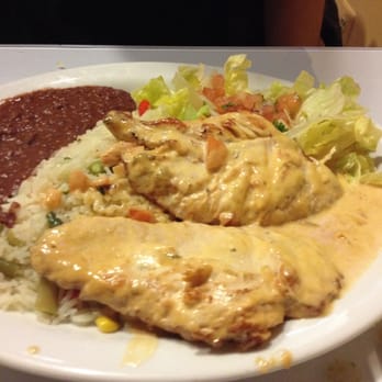 Tela Mares - Pollo cream - Latin American Near Me - Baltimore, Maryland