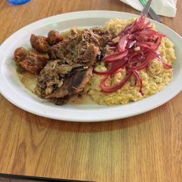 Mangu, Pernil y Longaniza