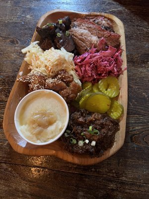 Izzy's Brooklyn Smokehouse by null