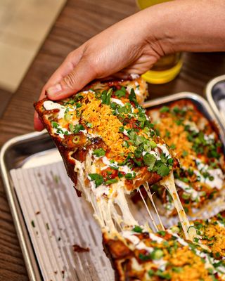 Descendant Detroit Style Pizza by null