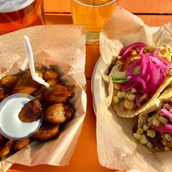 Mestizo - Platanos and veggie tacos - Food Trucks Near Me