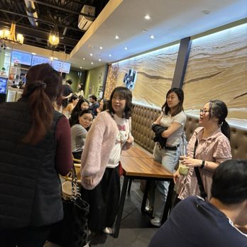 Sulbing Cafe - Desserts Near Me - Burnaby, British Columbia