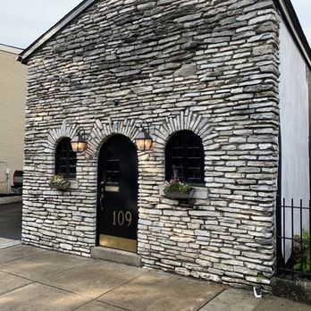 Constitution Bar - Entrance to The Constitution - Speakeasies Near Me - Lexington, Kentucky Constitution Bar - Entrance to The Constitution - Speakeasies Near Me - Lexington, Kentucky